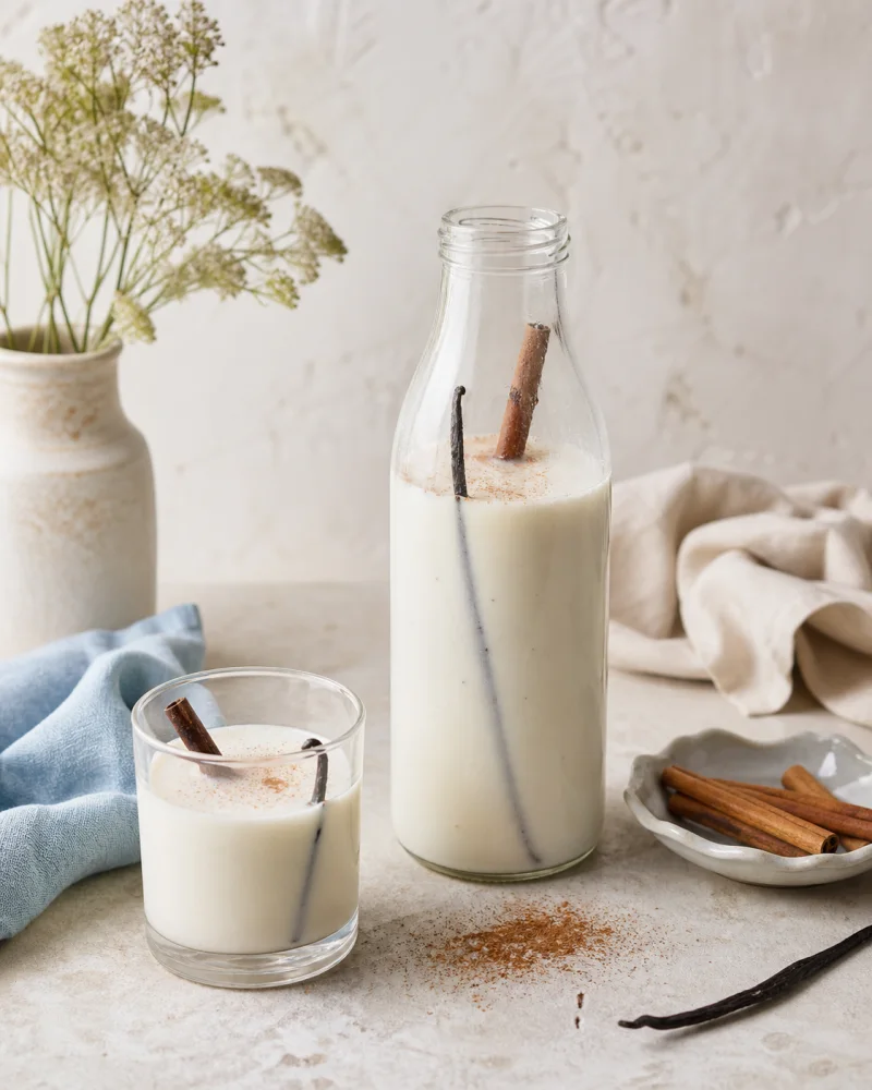Vanilla & cinnamon kefir ready to serve
